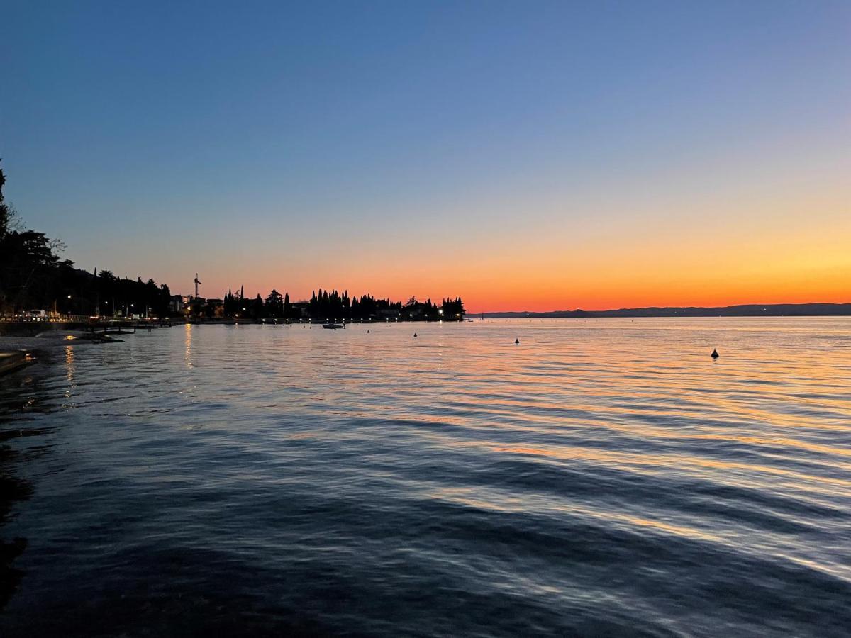 Il Sogno Al Lago Di Garda トッリ・デル・ベーナコ エクステリア 写真